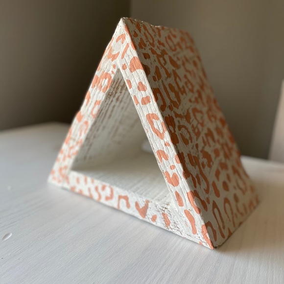 Authentic Barn Wood Rustic Farmhouse Book Rest - Picture 3 of 7